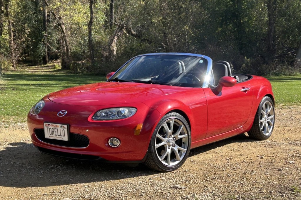 2006 Mazda MX-5 Miata Limited Edition 6-Speed at No&nbsp;Reserve