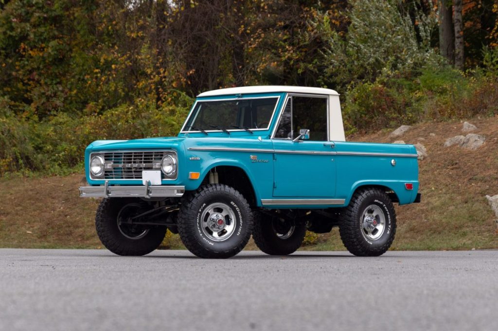 1969 Ford Bronco 302 at No&nbsp;Reserve