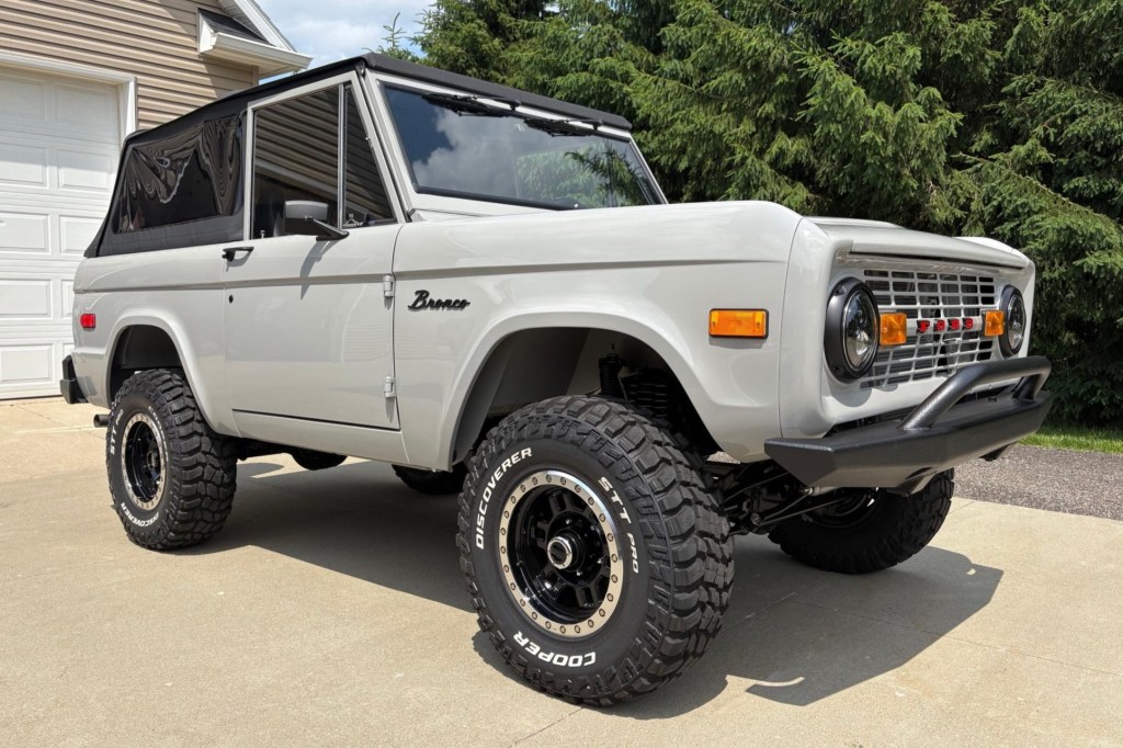 1971 Ford Bronco&nbsp;302