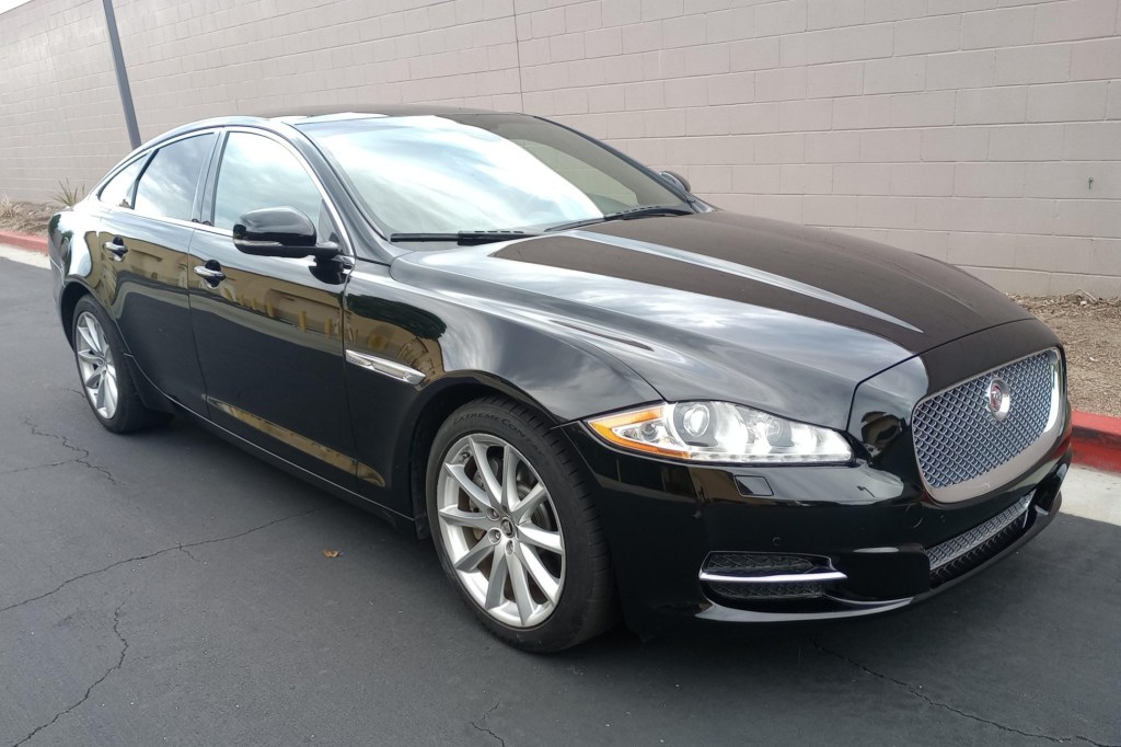 2013 Jaguar XJ at No&nbsp;Reserve