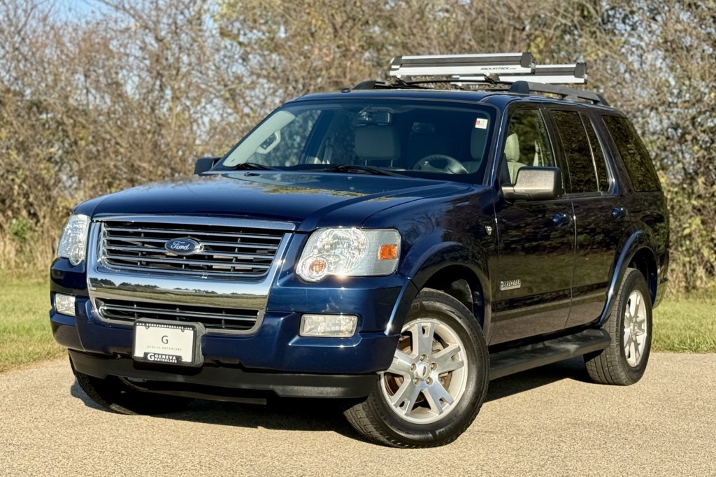 48k-Mile 2008 Ford Explorer XLT 4×4 at No&nbsp;Reserve