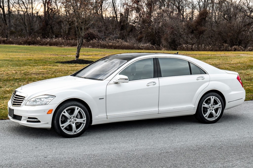 257-Mile 2012 Mercedes-Benz S550 4MATIC at No&nbsp;Reserve